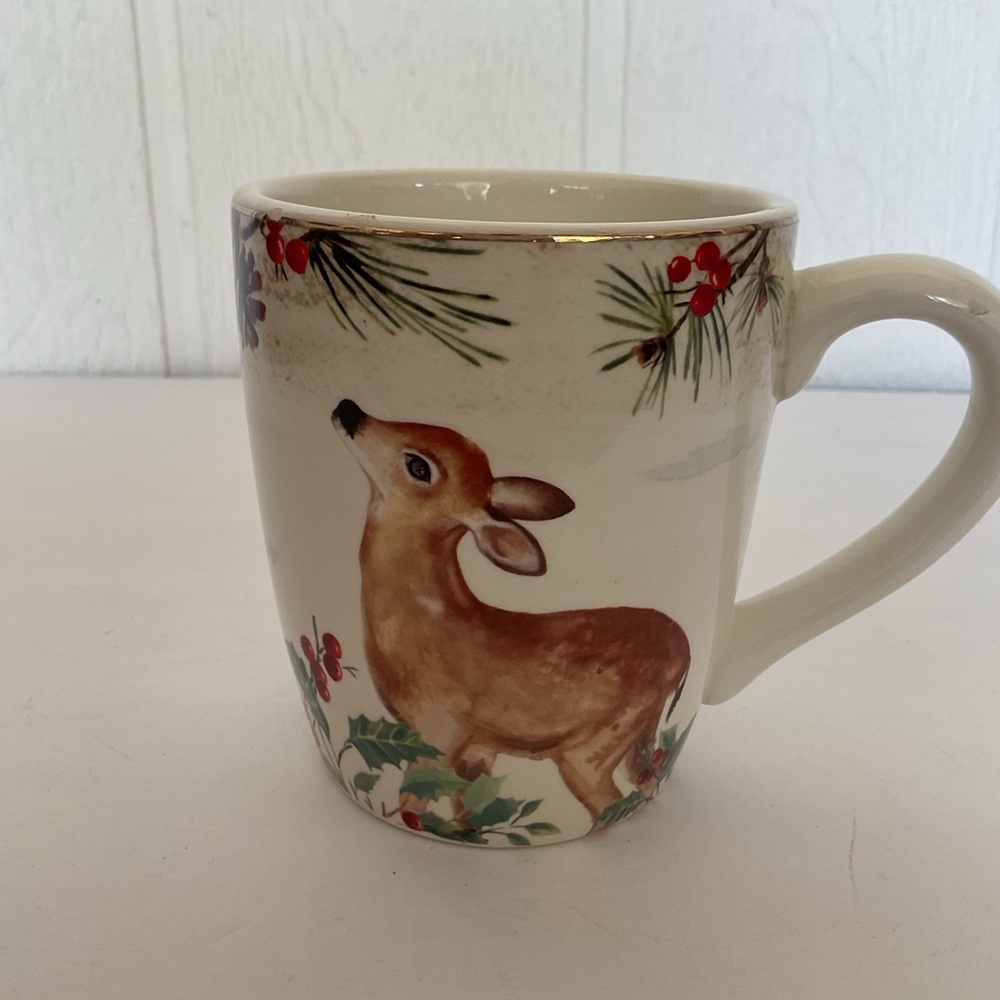 Robert Stanley Home Collection Christmas Fawn Cardinal Holiday Mug